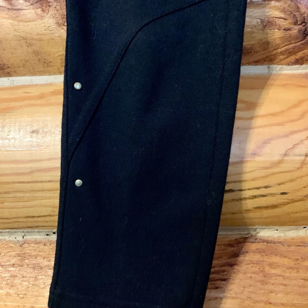 Victoria’s Secret Knit Black Studded Leggings with Pronounced Seams Small - Picture 4 of 8
